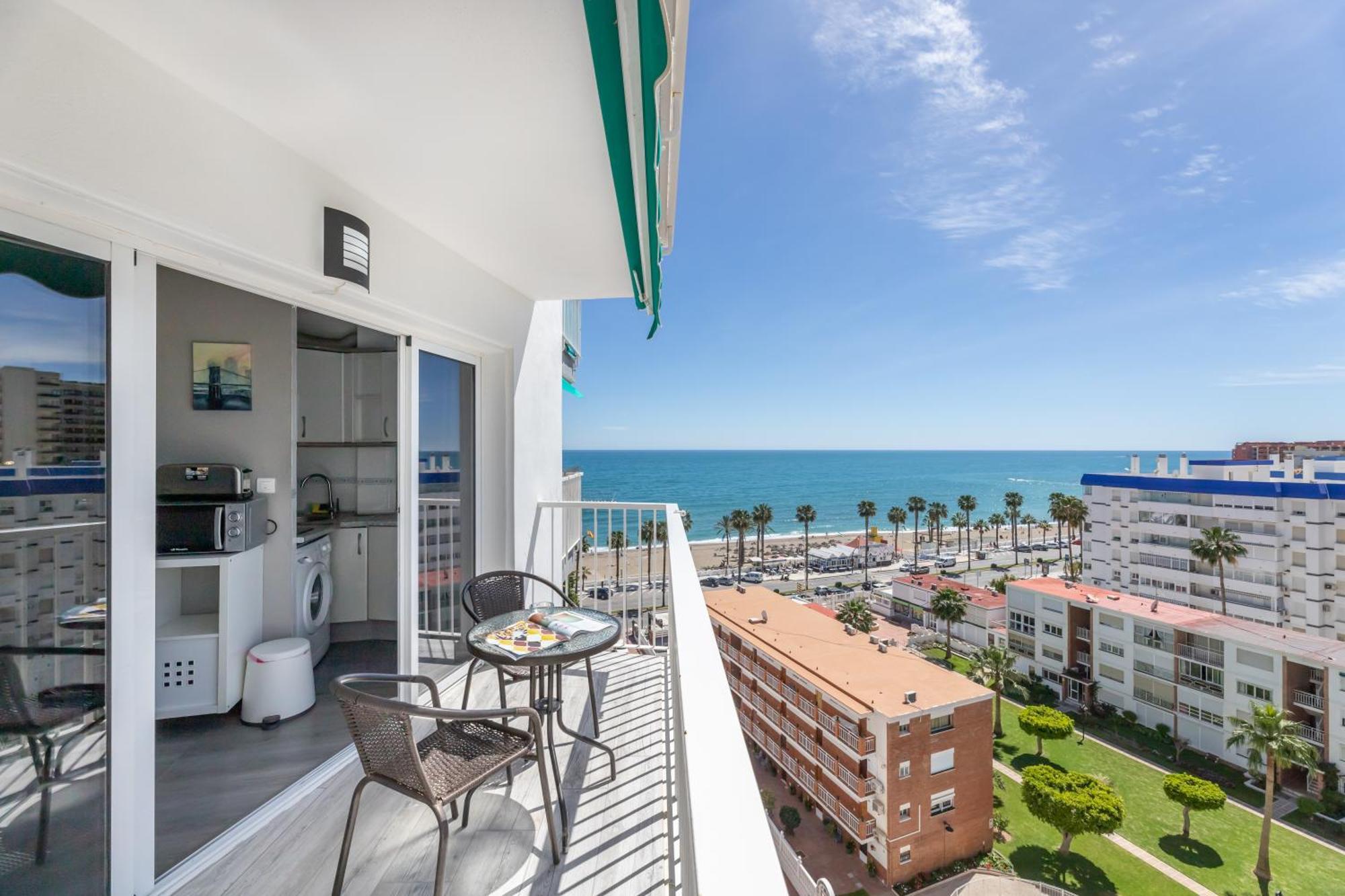 Vb Benalmadena 1 Bedroom Waterfront Apt المظهر الخارجي الصورة